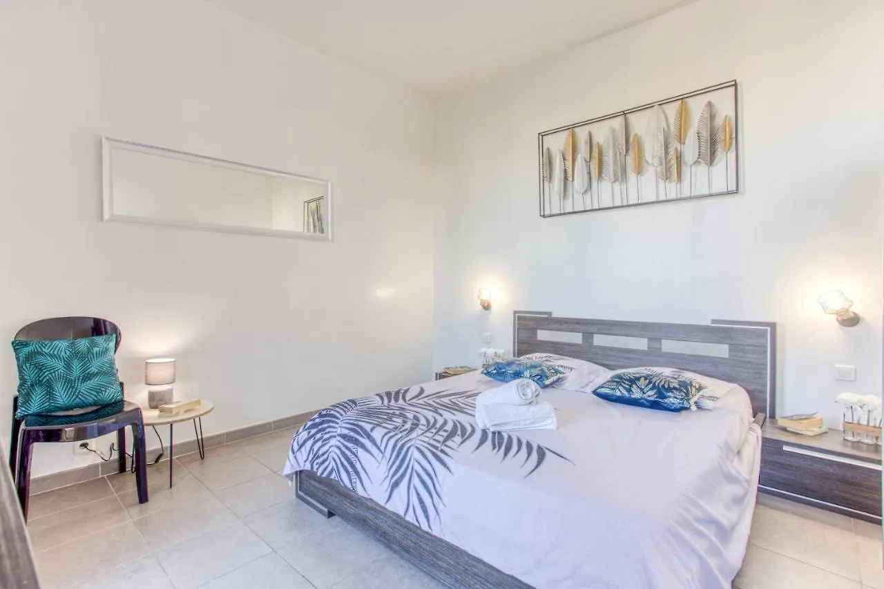Appartamento Le Jean Jaures - Refait A Neuf, Lumineux, Long Balcon, Jolie Vue, Wifi, Coeur Vieux-Nizza  Nizza