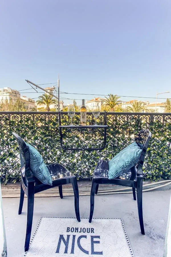 Le Jean Jaures - Refait A Neuf, Lumineux, Long Balcon, Jolie Vue, Wifi, Coeur Vieux-Nice Apartamento